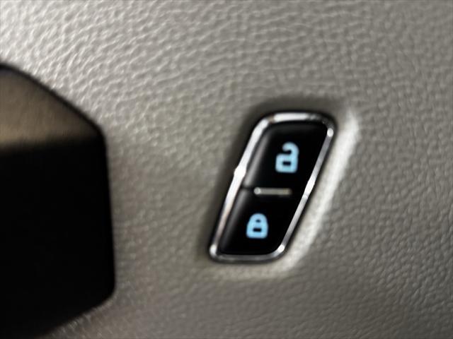 used 2018 Ford F-150 car, priced at $26,650