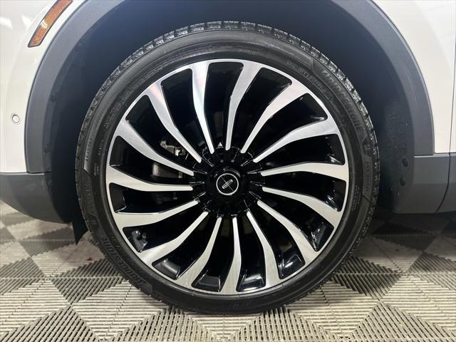 used 2019 Lincoln Nautilus car, priced at $31,797