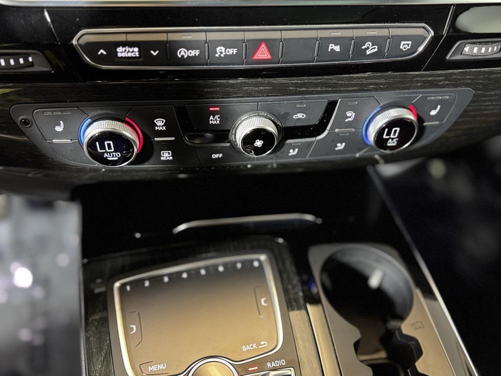 used 2019 Audi Q7 car, priced at $28,888