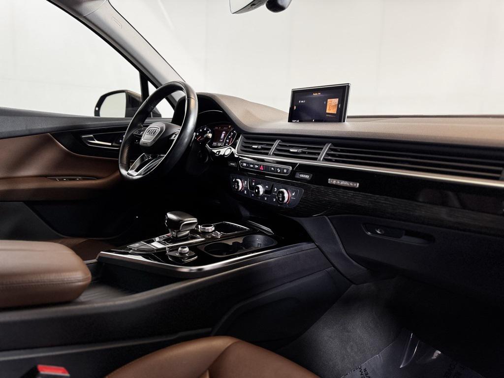 used 2019 Audi Q7 car, priced at $28,888