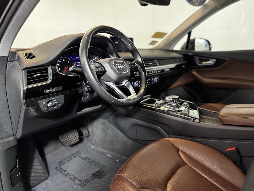 used 2019 Audi Q7 car, priced at $28,888