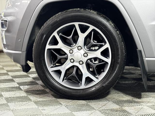 used 2021 Jeep Grand Cherokee L car, priced at $35,969