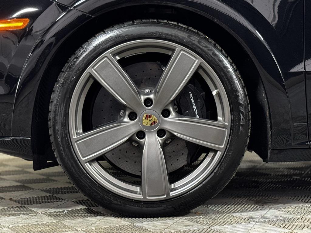 used 2021 Porsche Cayenne car, priced at $75,300