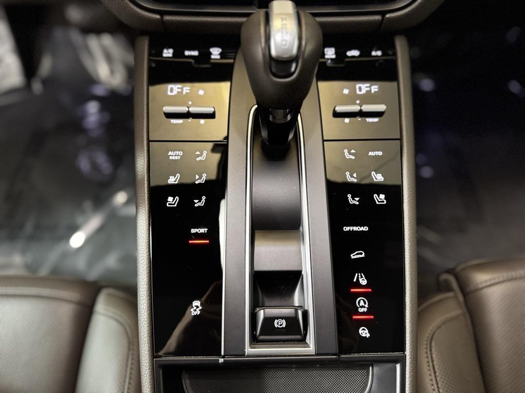 used 2022 Porsche Macan car, priced at $47,860