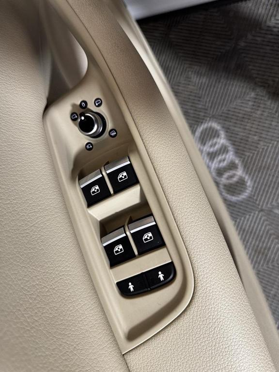 used 2018 Audi Q7 car, priced at $12,350