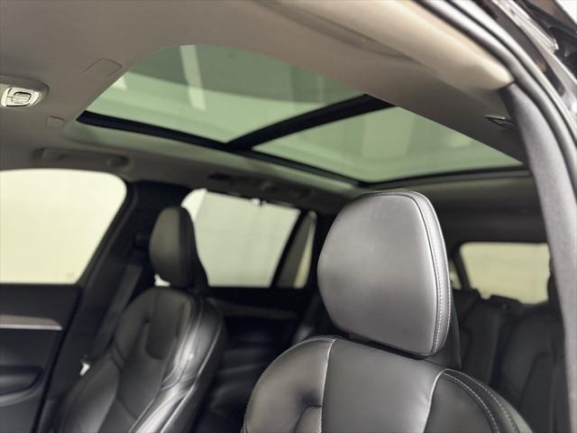 used 2022 Volvo XC90 car, priced at $35,450
