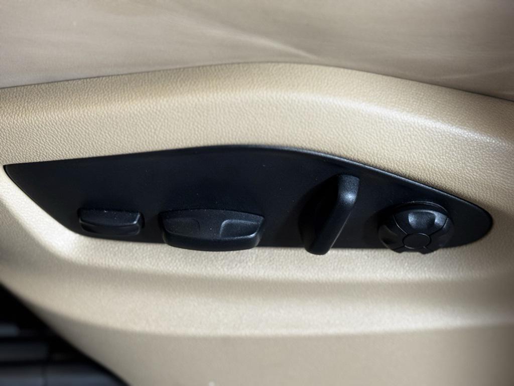 used 2022 Porsche Cayenne car, priced at $60,754