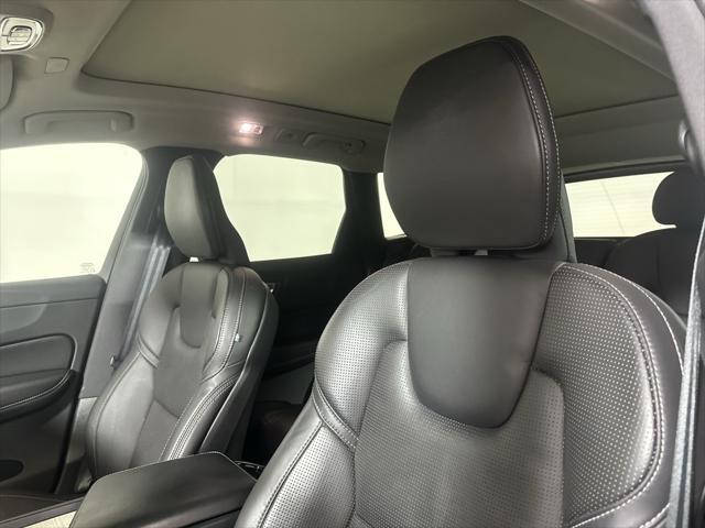 used 2021 Volvo XC60 car, priced at $28,800