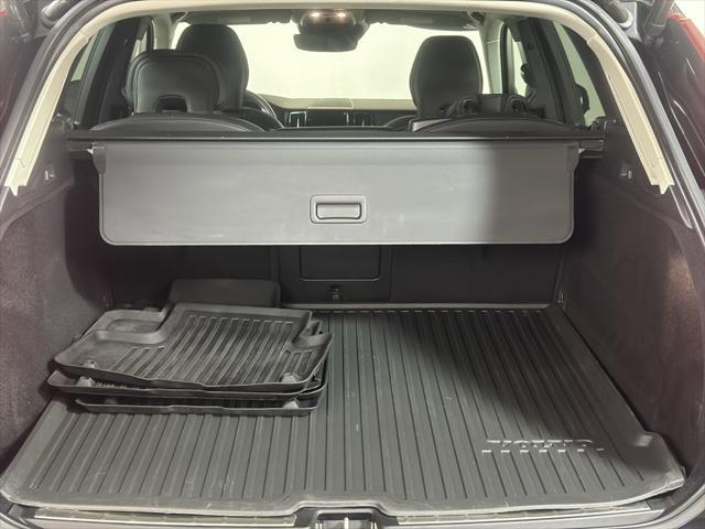 used 2021 Volvo XC60 car, priced at $28,800