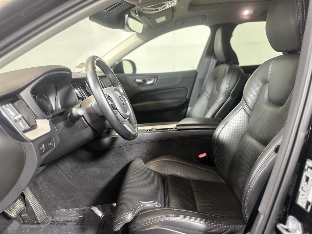 used 2021 Volvo XC60 car, priced at $27,475