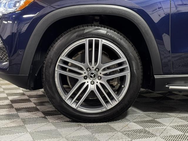 used 2022 Mercedes-Benz GLS 450 car, priced at $55,275