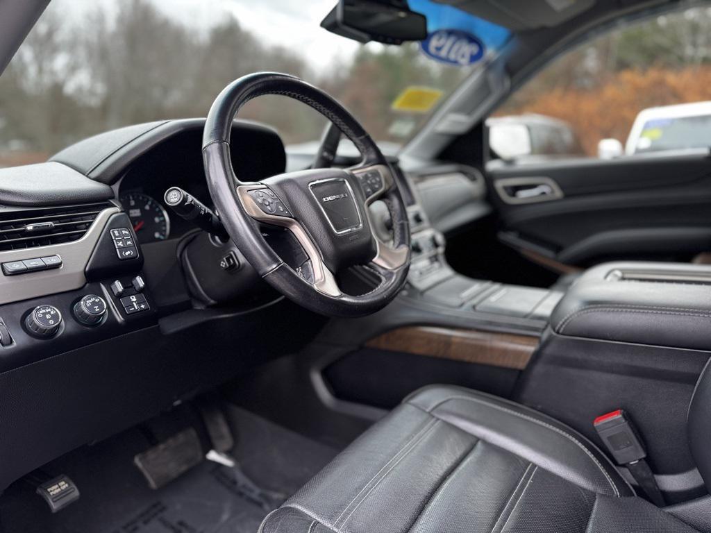 used 2019 GMC Yukon car, priced at $37,900