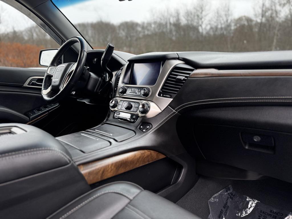 used 2019 GMC Yukon car, priced at $37,900