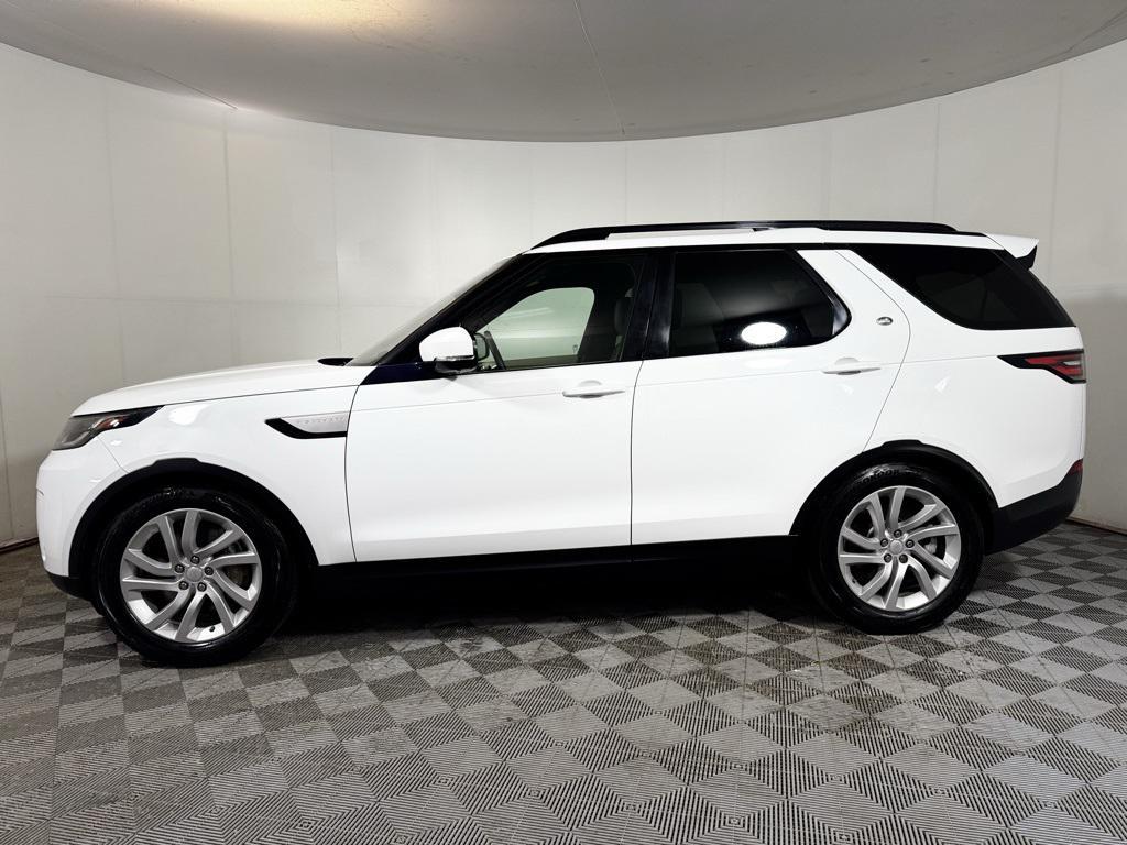 used 2018 Land Rover Discovery car, priced at $19,350