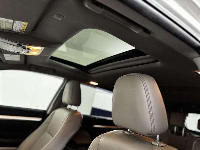 used 2019 Toyota Highlander car, priced at $31,980