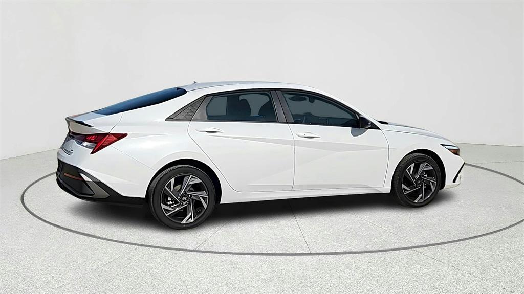 new 2025 Hyundai ELANTRA HEV car, priced at $26,795