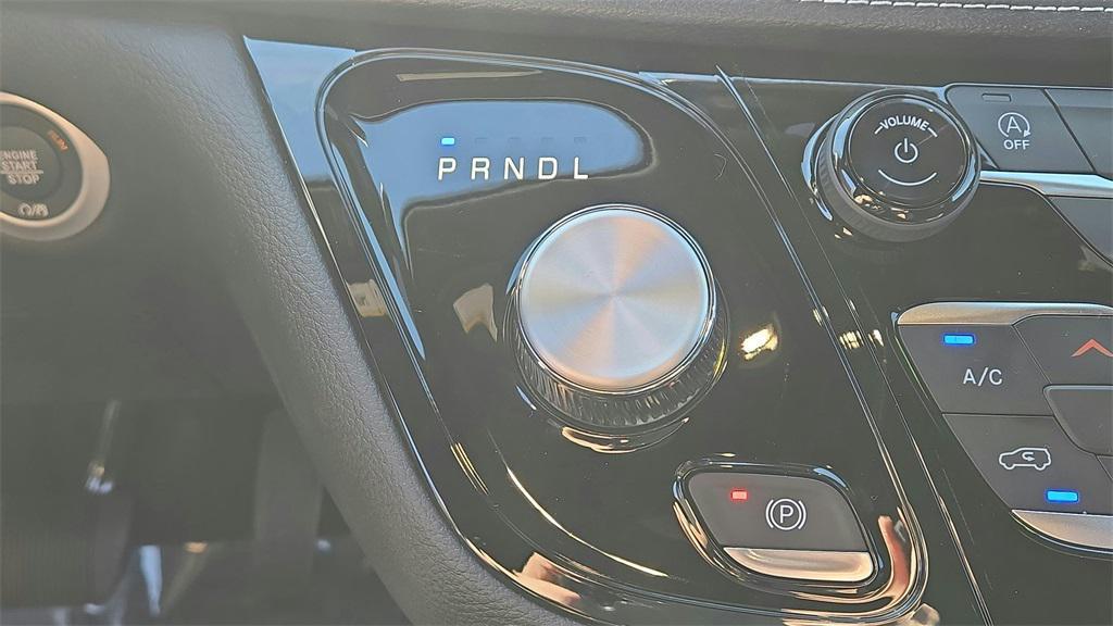 used 2026 Chrysler Pacifica car, priced at $38,420