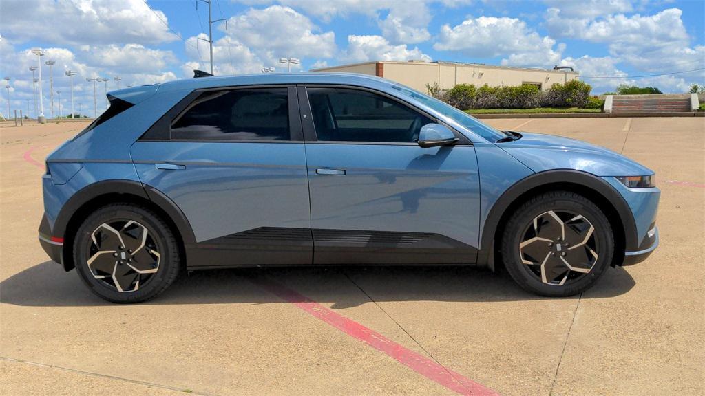 new 2025 Hyundai IONIQ 5 car, priced at $48,555