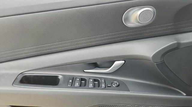 new 2025 Hyundai ELANTRA HEV car, priced at $26,975