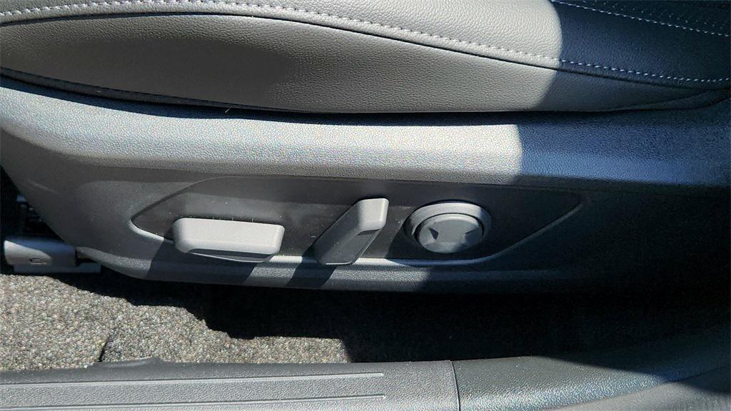 new 2026 Hyundai Elantra car, priced at $27,889