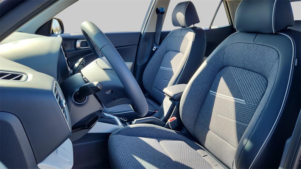 new 2025 Hyundai Venue car, priced at $23,972