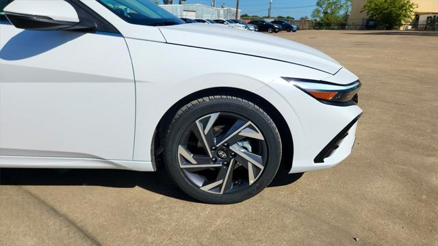 new 2025 Hyundai Elantra car, priced at $28,145