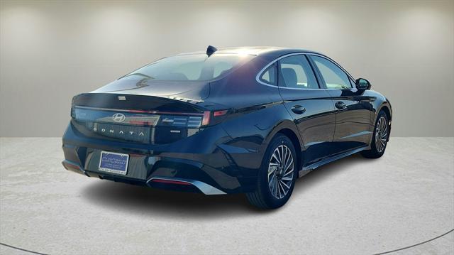 new 2024 Hyundai Sonata Hybrid car, priced at $37,277