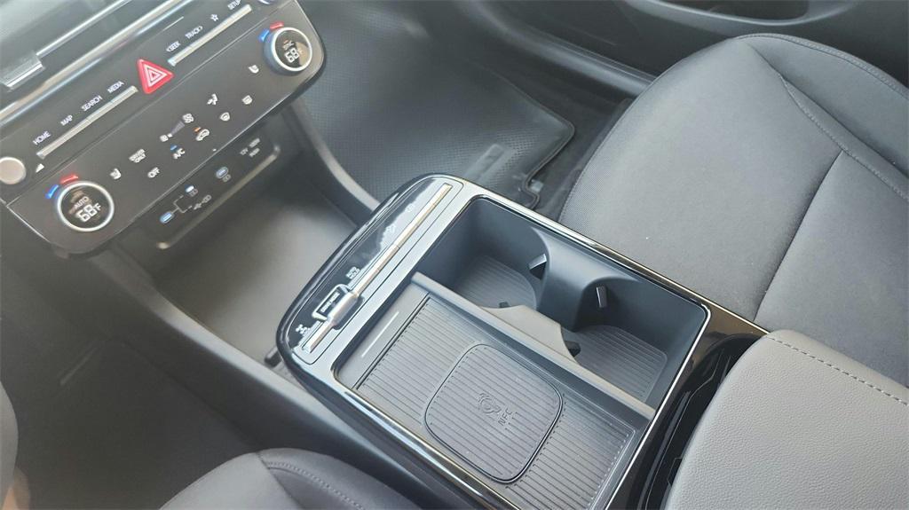 new 2025 Hyundai TUCSON Hybrid car, priced at $36,327