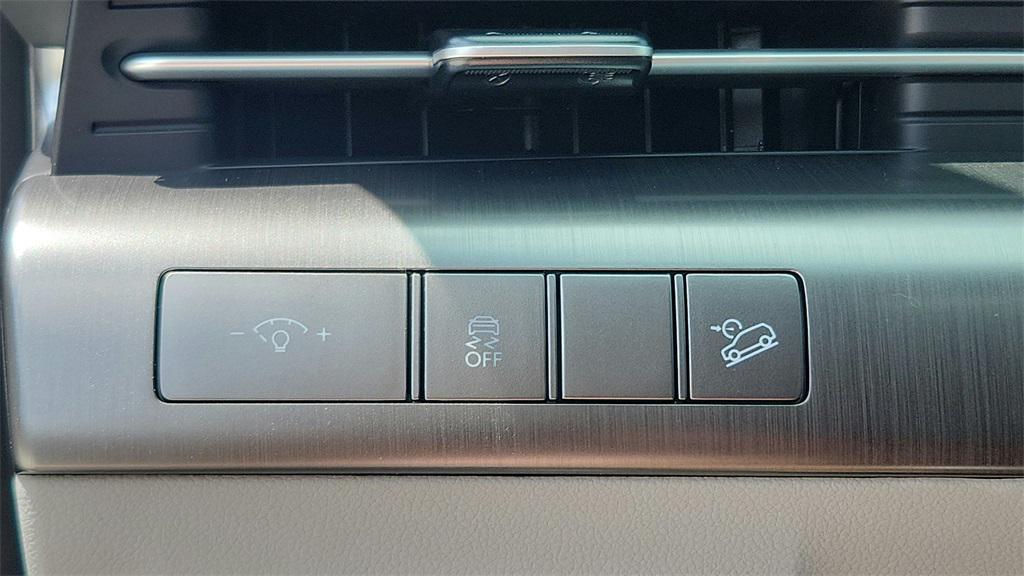 new 2025 Hyundai Kona car, priced at $26,320
