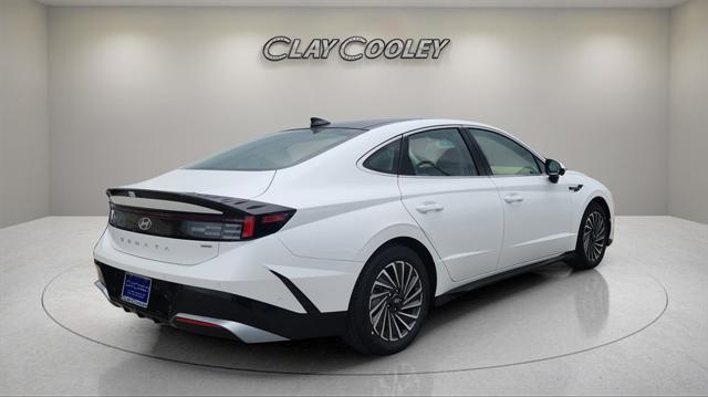 new 2025 Hyundai Sonata Hybrid car, priced at $38,151