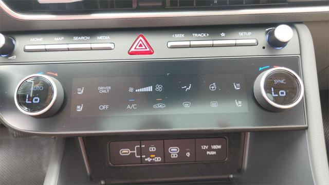 new 2025 Hyundai Sonata Hybrid car, priced at $38,151