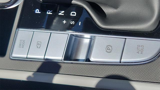 new 2025 Hyundai Elantra car, priced at $31,698