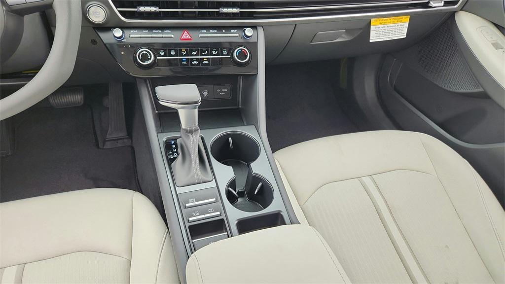 new 2025 Hyundai Sonata car, priced at $25,785