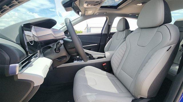 new 2025 Hyundai Elantra car, priced at $26,193