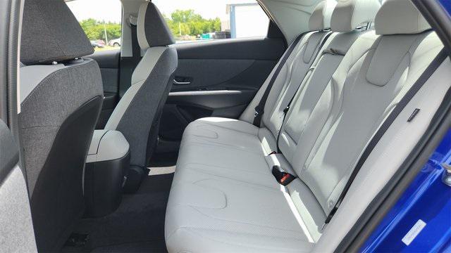 new 2025 Hyundai Elantra car, priced at $28,193