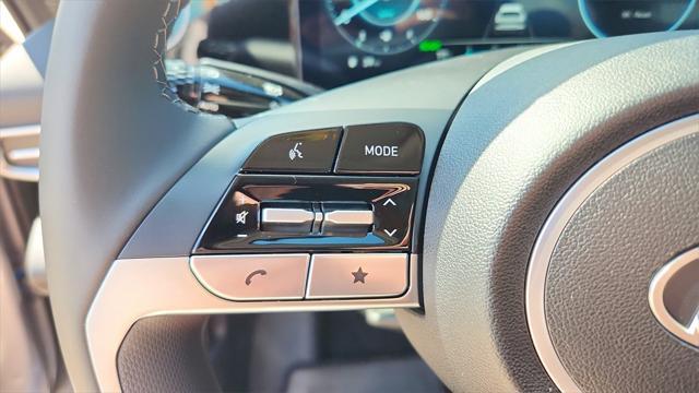 new 2025 Hyundai Elantra car, priced at $31,209