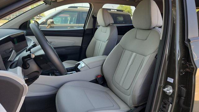new 2026 Hyundai Tucson car, priced at $30,328