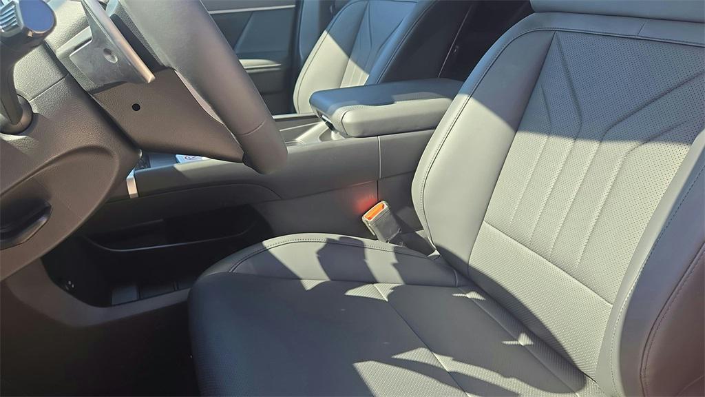 new 2026 Hyundai Santa Fe car, priced at $38,184