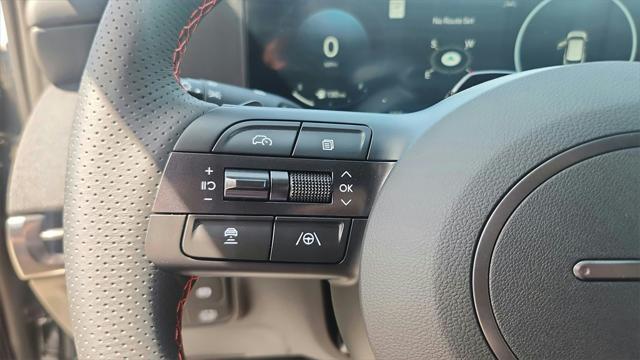 new 2025 Hyundai TUCSON Hybrid car, priced at $39,289