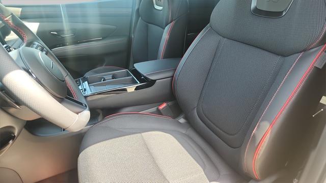 new 2025 Hyundai TUCSON Hybrid car, priced at $39,289