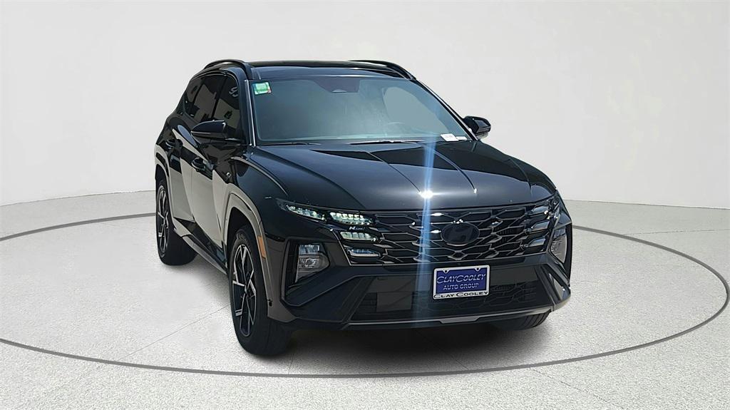 new 2025 Hyundai TUCSON Hybrid car, priced at $37,289