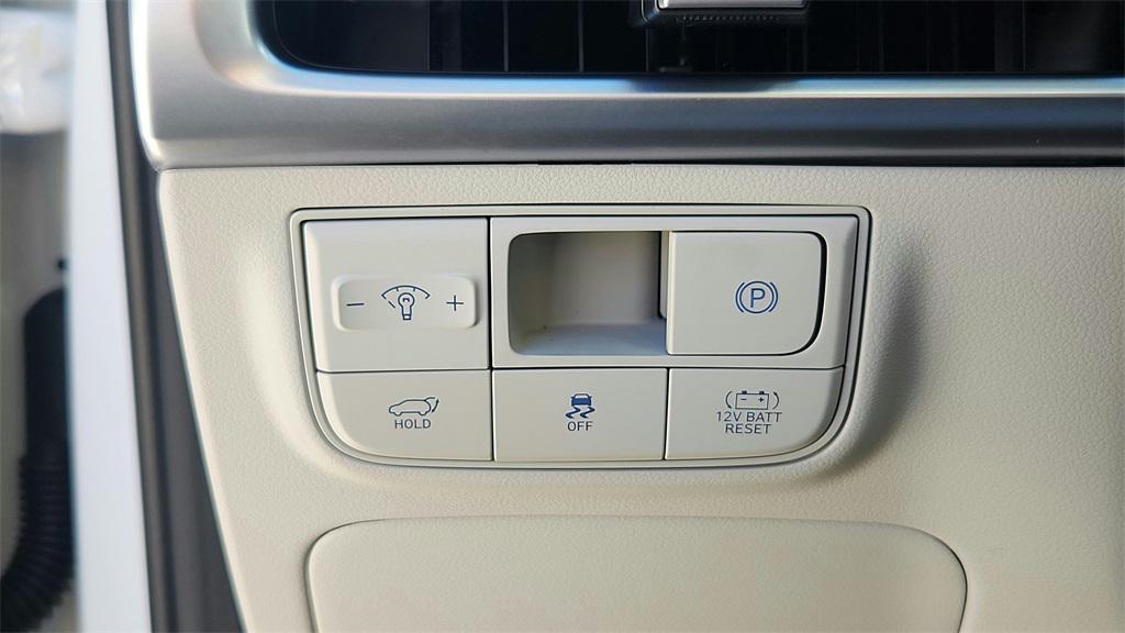 new 2026 Hyundai TUCSON Hybrid car, priced at $35,230