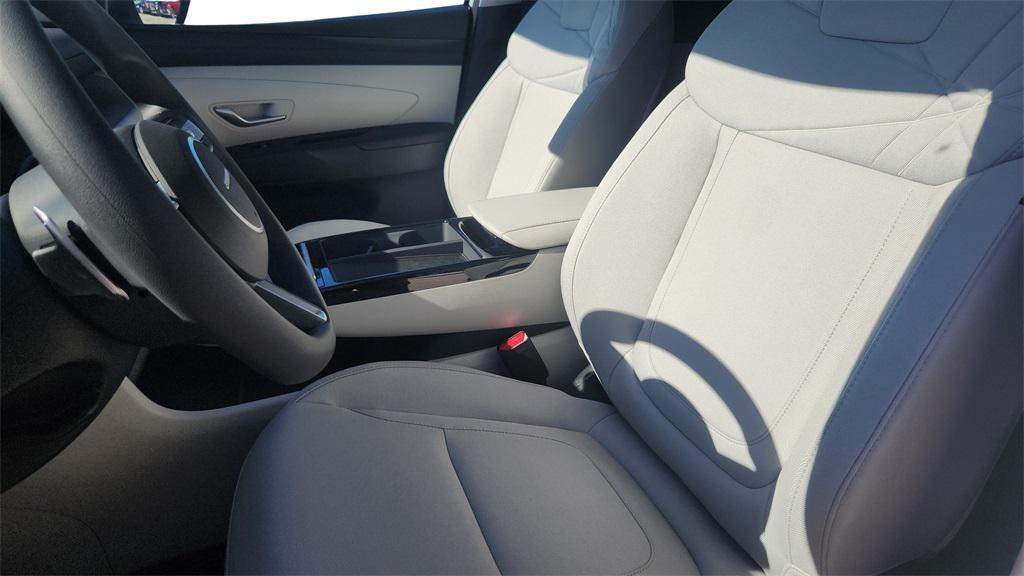 new 2026 Hyundai TUCSON Hybrid car, priced at $35,230