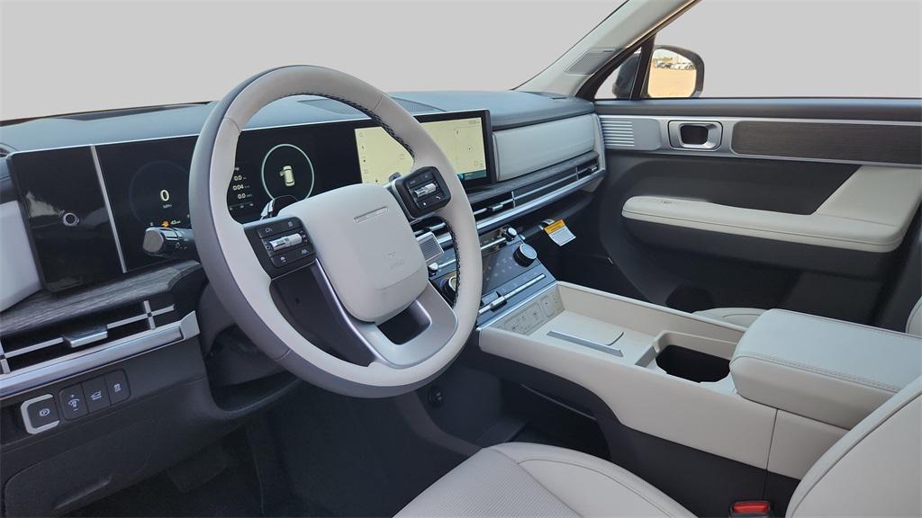 used 2025 Hyundai Santa Fe car, priced at $40,424