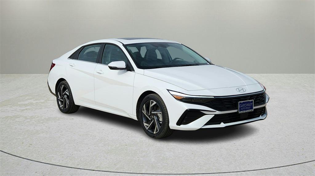 new 2025 Hyundai Elantra car, priced at $28,682