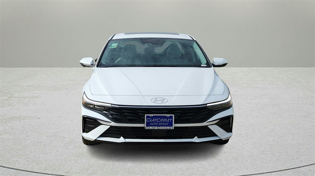new 2025 Hyundai Elantra car, priced at $27,932