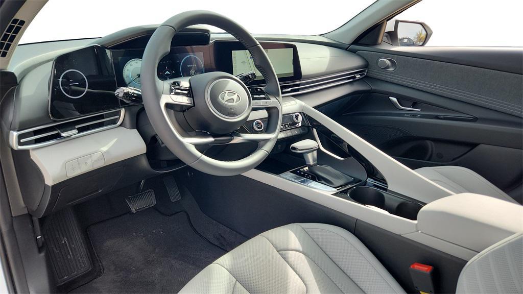 new 2025 Hyundai Elantra car, priced at $25,682