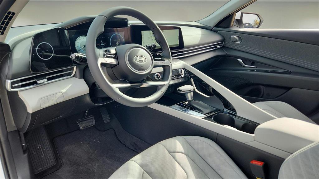 new 2025 Hyundai Elantra car, priced at $27,932