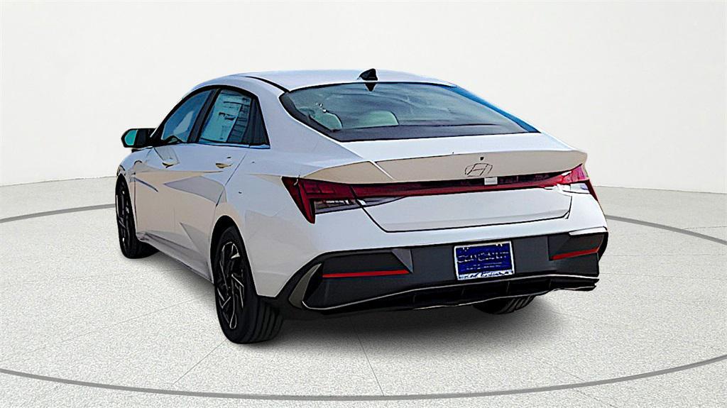 new 2025 Hyundai Elantra car, priced at $25,682
