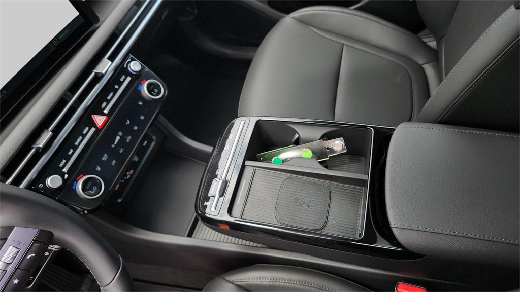 new 2026 Hyundai TUCSON Hybrid car, priced at $33,311